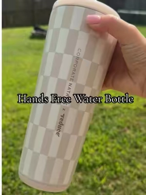 And the fact that not only is this Reduce stainless steel water bottle hands free but this freaking cute too!?@Reduce #tiktokshopsummersale #tumbler #cup #waterbottle #reduce 