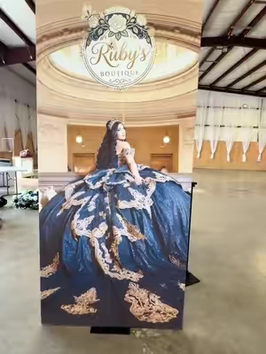 #poster #photoholder #quinceañera #quincedecor 