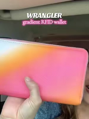 🩷🩵🧡 Gorgeous sunset colored wallets!!  @Vaqueras Outfitters  #wrangler #wallet #pursetok #wristletwallet #tiktokshopsummersale 