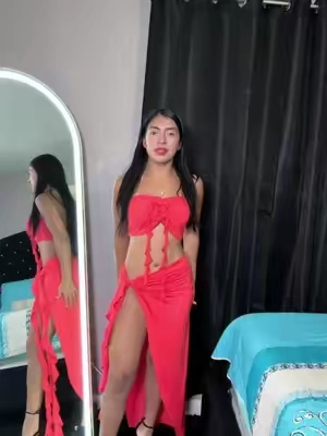 El conjunto rojo que transforma cualquier día de playa en un look espectacular. ❤️🌴 #TikTokShop #BeachOutfit #SummerLook #Vacaciones #ModaMujer     