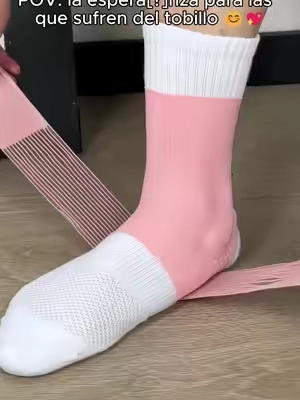 Este tobillero brinda soporte firme para tus tobillos durante el ejercicio, evita esguinces y mantiene la comodidad todo el día.#ankle #tiktok #sports #footballtiktok #godthing 