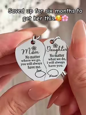 I regret not buying it for you earlier 🥹🥹#fyp #giftideas #jewelry #charms #bestmomever d