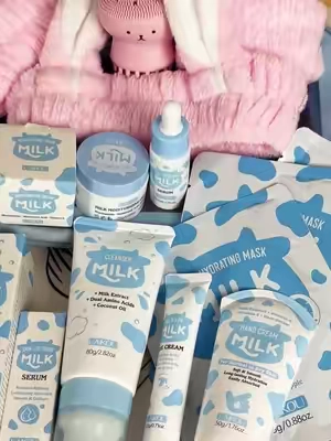 Soy la más feliz, y estoy aquí para ayudarte y hacer que tus sueños se hagan realidad. #ttshop #tiktokshop #hidratacion #skincareroutine #niñas 