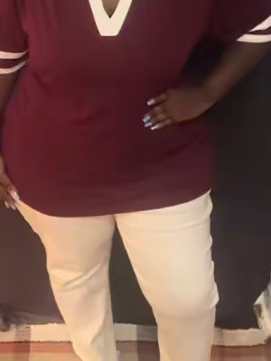 Colorblock VNECK Top perfect for Summer/Fall✨ #colorblocktop #elevatedbasics #summertop #plussize #midsizefashion 