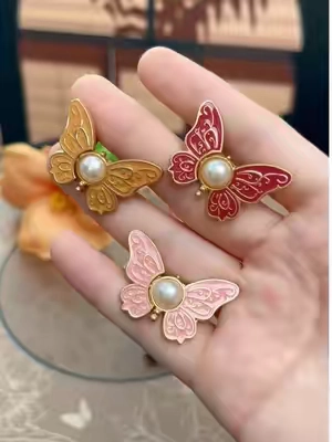 🦋BotónMariposaparaEscotesAmplios｜SoluciónElegante#BotónMariposa#TrucosDeRopa#tiktokshop#fyp#summervibes 