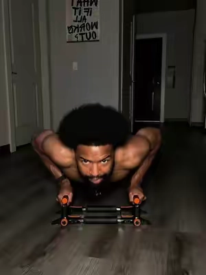 #homefitness #homeworkout #fyp #viral #motivation 