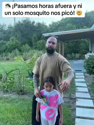 Nos pusimos estos parchecitos repelentes antes de salir y estuvimos afuera hasta casi las 11 de la noche. Lo mejor es que no solo no nos picaron los mosquitos, tampoco los jejenes. Son súper fáciles de usar, no tienes que echarte repelente en la piel y sirven tanto para niños como para adultos. En mi experiencia, dieron muy buen resultado. 👌 #TikTokShop #MosquitoRepellent #OutdoorEssentials #SummerMustHave 