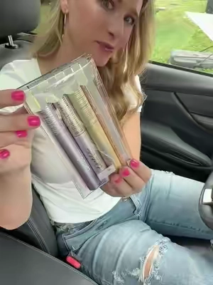 AMAZING DEAL! I'll never buy my Tarte in store again. Bundle & get your @tarte cosmetics #tartemascara #tartebundle #mascarabundle
