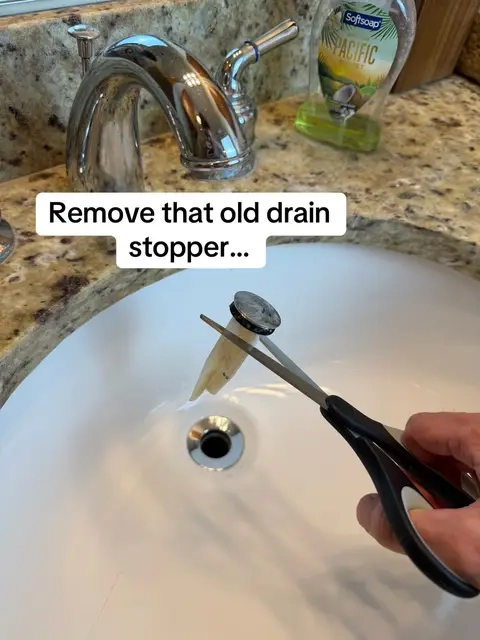 So tired of pulling those nasty clumps of hair out 🤢 #drainplug #bathroomessentials #sinkdrain #sinkdrainstopper #sinkdrainhaircatcher 