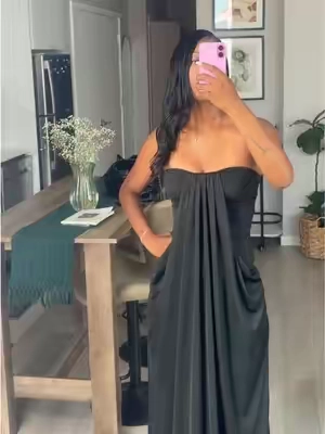 Hides the pooch 🤭 #blackdress #maxidress 