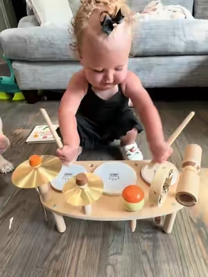 Dakota having fun with her kids drum set! #toddlertoys #musicaltoys #screenfreeplay #kidsdrumset #summerwins 