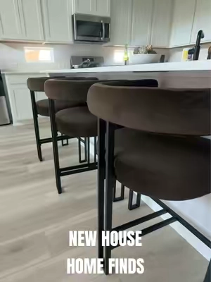 Some of my new favorite home finds so far🤭🫶🏽 Y’all I need help decorating though!! Drop me some suggestions in the comments❤️ Also if yall want the link to anything let me know! @Home Zone Furniture @Wayfair @Amazon  #newhome #homedecor #Home #newhomefinds #wayfairfinds 