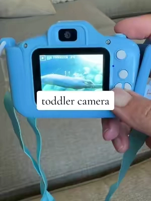 Replying to @Lindsay Raeit impressed me too!! 😍#toddlertoys #toddlermusthaves #momhacks #momlife #toddler 