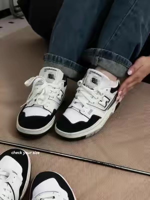 New Balance 550 🤍🖤 #newbalance #tiktokshopsummersale #ttsneakerweek #flykicks #womenshoes 