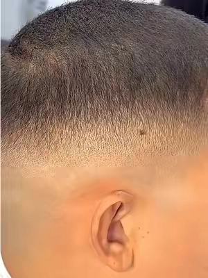 The ULTIMATE High Skin Fade Barber Tutorial 💈✨ Flawless STEP BY STEP with ASMR Sounds!! 🎶  #barberlife #fyp #taperfade #burstfade #tutorial 