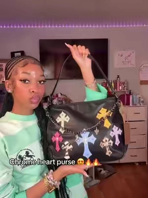 OVERLY TEAAAA WHAAAA😛😛😛😛😍😍🔥🔥🥰🥰#fypシ #purse #trending #chromehearts #bag 