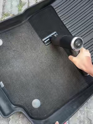M8 Mini Car Vacuum, strong suction for cleaning dust and pet hair. Tap shopping cart!#CarVacuum #M8Vacuum #CarCleaning #AutoAccessories 