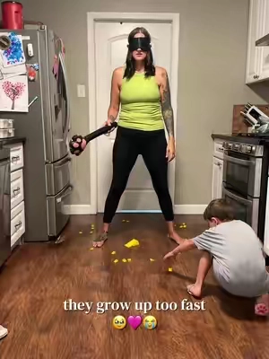 Just play with your kids, it’s literally all they want #familygames #gamenightideas #qualitytime #gamesforkids #familyfuntime 