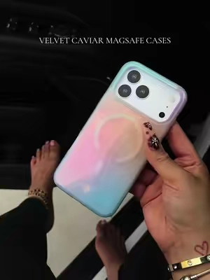 #velvetcaviar #magsafecase #magsafe #phonecase 