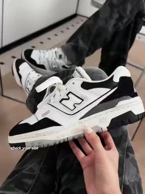 NEW BALANCE 550 👀 #tiktokshopsummersale #ttsneakerweek #flykicks #newbalance #womenshoes 