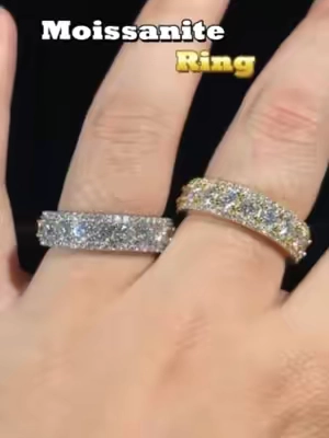 Silver or Gold? TikTok's Hidden Gem Moissanite Ring is Selling Fast#delzzad #2026trend #summerlooks #bidandwin #tiktokshopsummersale #moissanitejewelry #unisexjewelry #summeressentials #affordablefashion #moissanite #moissanitering