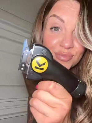 Coolest electric box cutter #boxcutter #electricboxcutter #guythings #husbandthings 