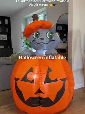 How adorable is this Halloween inflatable?!! 🎃🖤 #halloweeninflatables #halloweeninflatable #inflatable #halloweendecor #outdoorhalloweendecor 