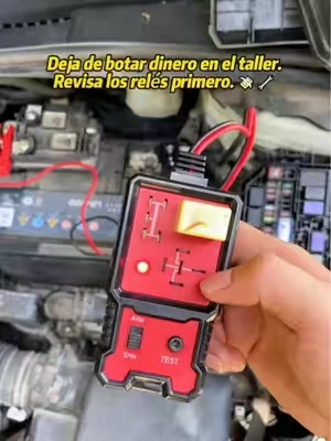No desperdicies dinero en un mecánico. ¡Esto lo resuelve al momento! #tiktokmademebuyit #cartiktok #savemoneytips #car #newyearnewme