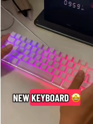 #keyboard #gamer #asmr #tiktokmademebuyit #trending