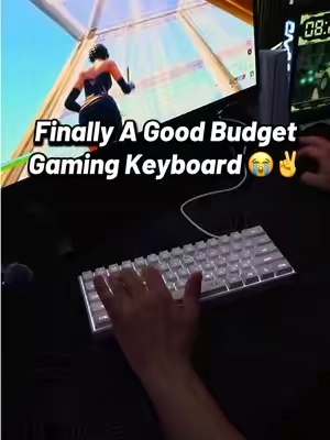 Definitely The Best Budget Gaming Keyboard And It Comes In Multiple Colors 🔥 #gamingkeyboard #magegeekeyboard #budgetkeyboard #tiktokshopsummersale #tiktokshopcreatorpicks 