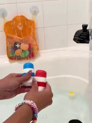 Bathtime just got so much more fun! 🛁 My kids have been loving this simple bath toy set with colorful chains, squeeze bottles, salt & pepper shakers, and even a storage holder to keep everything organized when playtime is over. It’s one of those toys that keeps them entertained without a bunch of complicated pieces! 💙 #BathTimeFun #ToddlerActivities #KidsToys #MomFinds #Playtime