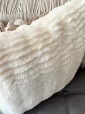 Set of Two Berkshire Faux Fur Pillows @QVC, Inc #fauxfur #pillows #throwpillows #pillow #homedecor