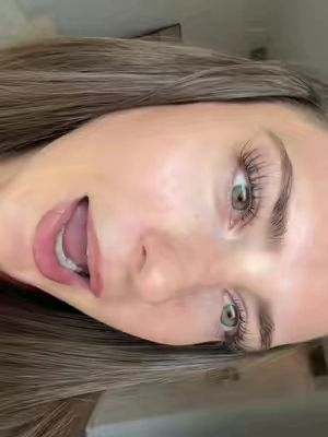 Pro tip: curl tf out of your lashes bf you put them on!! 