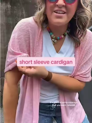Short sleeve cardigan that is nice and lightweight and has great arm coverage. #cardigan #shortsleevecardigan #womensfashion 