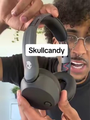 @Skullcandy #skullcandy #skullcandysuperbreandday 