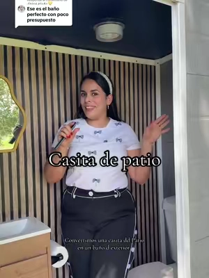 Respuesta a @𝓐𝓷𝓲𝓽𝓪 𝓹𝓲𝓬𝓴𝓼 💛 con esta casita de patio, sin duda puedes hacer un baño de exterior fácil rápido tú mismo sin gastarte miles de dólares #tiktokshopcreatorpicks #tiktokshopblackfridaysale #tiktokshopsummersale #casitadepatio 