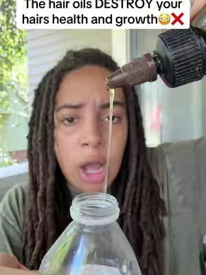 🇯🇲 Jamaican Black Castor Oil Water Spray ✨🌿 Give your hair the moisture it’s been craving 💧 Th Jamaican Black Castor Oil Wate is lightweight spray helps refresh dry hair, hydrate your strands, and keep your hair looking healthy and nourished without feeling heavy. Perfect for daily moisture, protective styles, locs, curls, and natural hair routines 🤎 ✨ Easy spray application ✨ Lightweight hydration ✨ Great for refreshing your hair between wash days Your hair routine just got an upgrade 👀👇🏾 #JamaicanBlackCastorOil #NaturalHairCare #LocsCare #HairGrowthJourney #TikTokShopFinds 