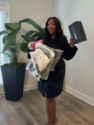 Chaotic @Fashion Nova haul!  #fashionnovahaul #fashionnova #fashionnovapartner #tiktokshopfinds 