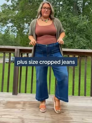 Perfect stretchy and comfortable plus size jeans. #jeans #plussizejeans #comfyjeans #plussize 