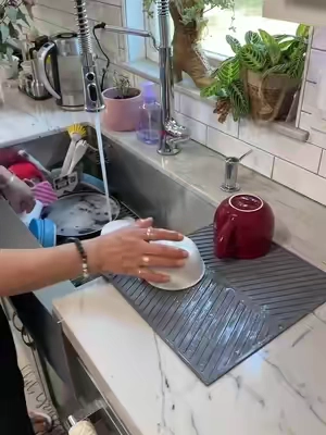 7665891283625397534