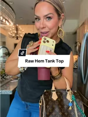 I need all the colors👏🏼 @Arssm #tanktop #cottontanktop #tanktops #midsizefit #tiktokshopsummersale 