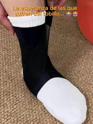 Protector transpirable ligero evita torceduras, es imprescindible para deportistas y uso diario con tobillos inestables.#ankle #tiktok #sports#tiktokshop#footballtiktok 