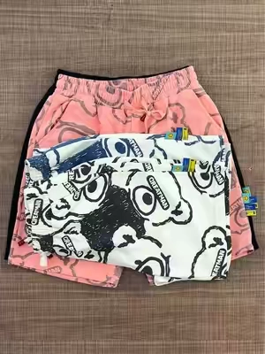 #graphic #baggyshorts #summershorts #backtoschoolshopping #fashiontiktok 