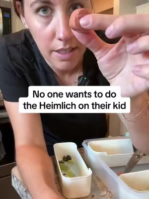 No one wants to think about it, but do you know how many things are choking hazards?! If you’ve got little kids, this grape cutter is going to be your new best friend! Super easy to use and more importantly, super easy to clean! Can I get an amen?! @luvamia #grapecutter #chokinghazard #choking #parentingadvice #kitchengadgets 