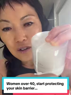 Women over 40, before you chase anti-aging, make sure your skin barrier is happy  #tiktokshopcreatorpicks #womenover40 #antiaging #skinbarrier #aloe 