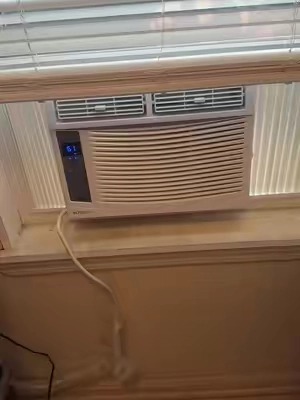 Why are you sitting over there in the heat when you can have an air conditioner for cheap? #airconditoner #airconditioning #air #summerheat #heat 