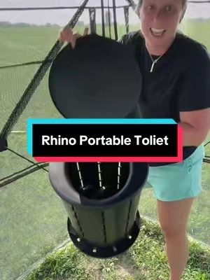 Portable toilet for hunting @Rhino USA #portabletoilet #huntinggear #huntingseason #rhinousa #huntingtok 