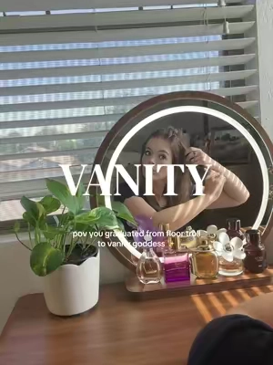 I have never felt so elegant ✨ #makeupvanity #vanitymirror #vanitymirrorwithlights #vanity #midcenturymodern 