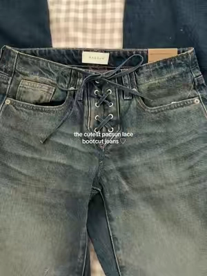 soo cute <3 and there’s an inner button so you don’t have to untie if when you take it on/off!! ♡ #pacsun #bootcutjeans 