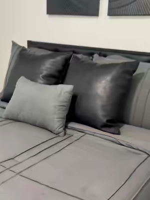 Affordable Comfy comforter for my guests! Simple & cute! 🤩 Available in different colors! Order yours 